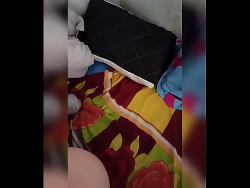 ❤️ Dakina ta zauna a gida ita kadai saboda mijinta ya tafi hutu sai na yi amfani da damar in yi mata fyade na cika mata gindi da nono. ️❌ Batsa kawai ❤