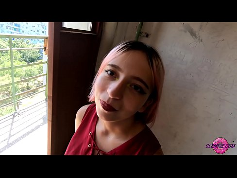 ❤️ Sha'awar ɗalibi yana tsotsar Baƙo a Waje - Cum A Fuskarsa ️❌ Batsa kawai ❤